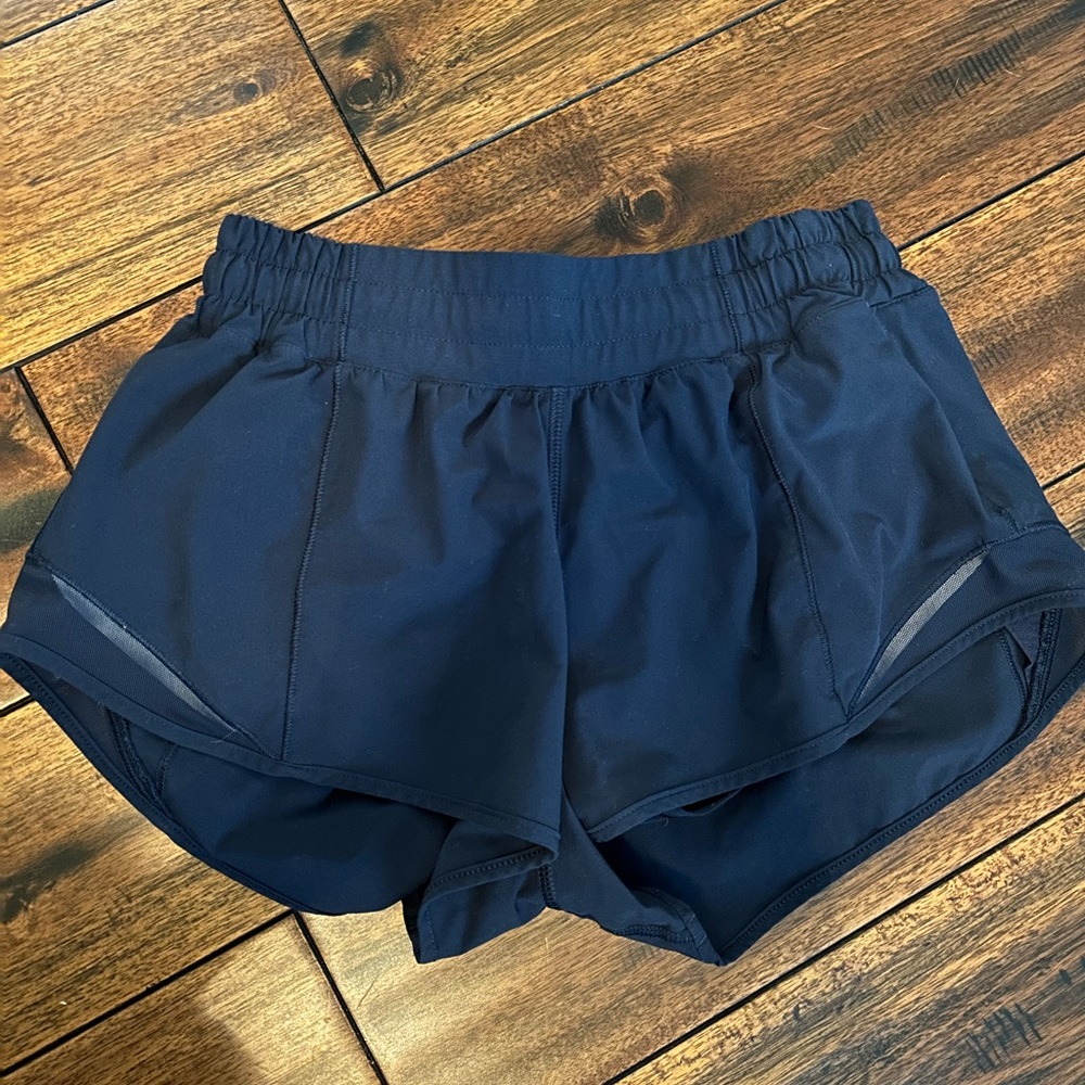 Navy blue Low Rise Lululemon Hotty Hot Shorts 2.5 inseam Size 4